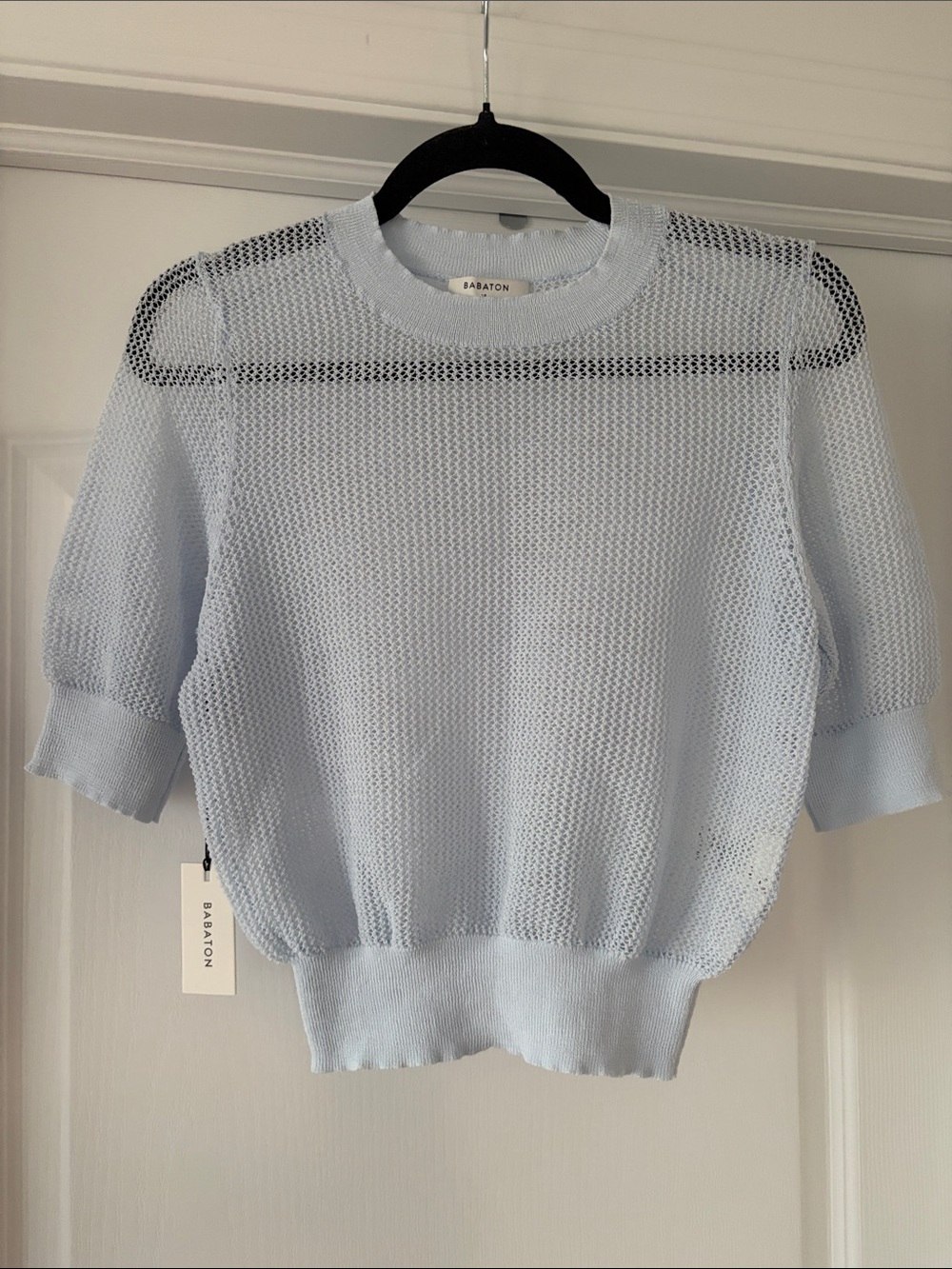 Aritzia Babaton Lucida Knit Blouse